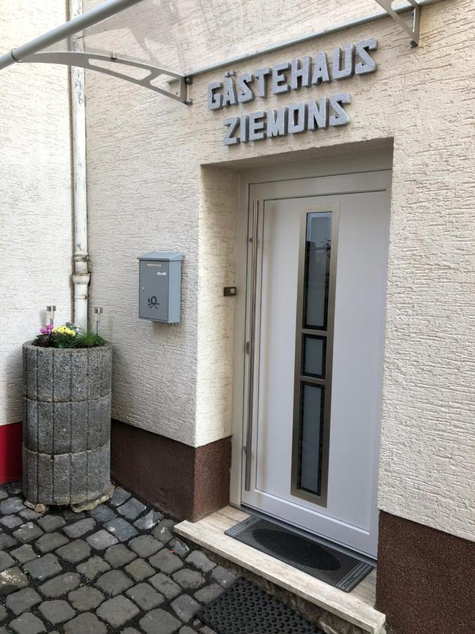 Gaestehaus Ziemons Cochem Exteriör bild