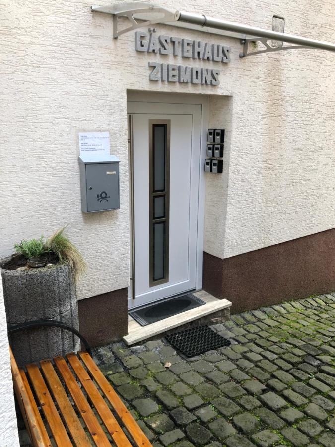 Gaestehaus Ziemons Cochem Exteriör bild