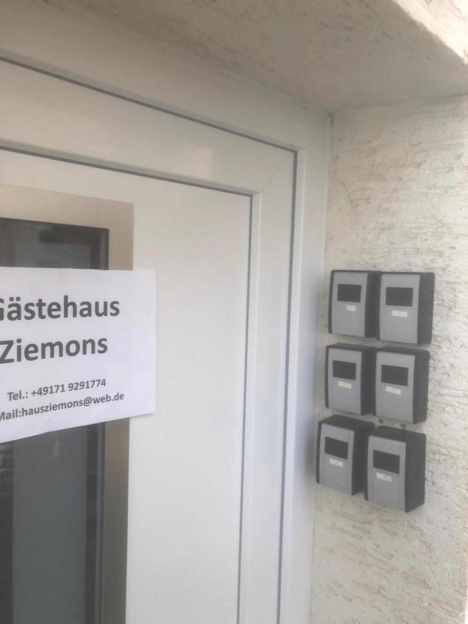 Gaestehaus Ziemons Cochem Exteriör bild